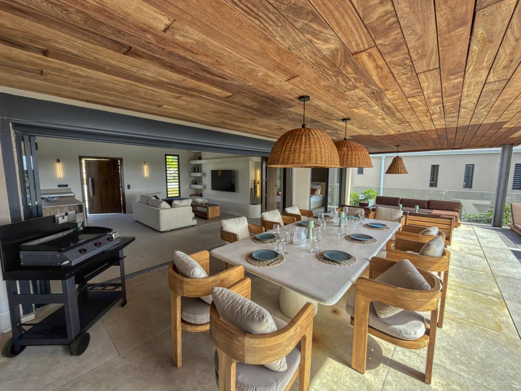 9.Location Villa piscine vue mer St François Guadeloupe_Terrasse (2)